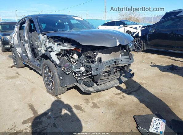 ZASPATCW8R3055311 2024 ALFA ROMEO OTHER Gray Դիմացի տեսք