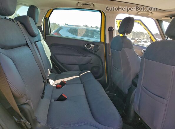 ZFBCFADH0HZ039408 2017 FIAT 500L Yellow Widok tylnych siedzeń