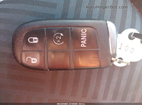 ZFBCFXAB1JP676523 2018 FIAT 500X Серый Вид панели приборов