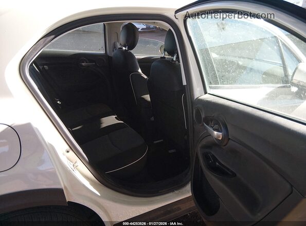 ZFBCFXAB3JP722403 2018 FIAT 500X White Widok naklejki z numerem VIN