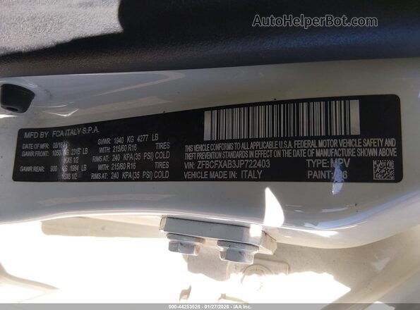 ZFBCFXAB3JP722403 2018 FIAT 500X White Widok komory silnika