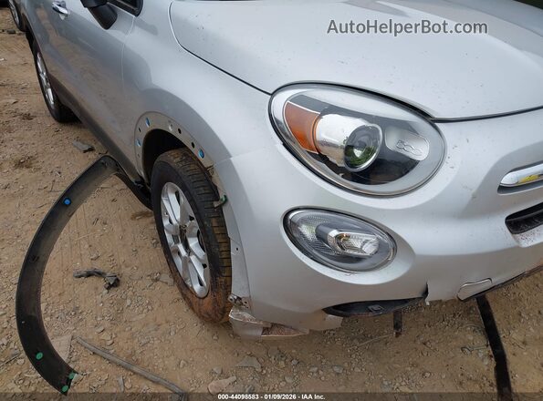 ZFBCFXAB9JP715682 2018 FIAT 500X Серебряный Вид спереди