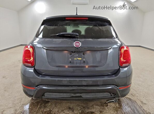 ZFBCFXCB2JP657394 2018 FIAT 500X Gray Vista trasera