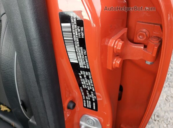 ZFBCFYCB3JP665459 2018 FIAT 500X Orange Вид наклейки з VIN-кодом