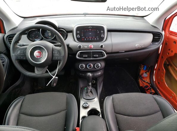 ZFBCFYCB3JP665459 2018 FIAT 500X Orange Вид панелі приладів