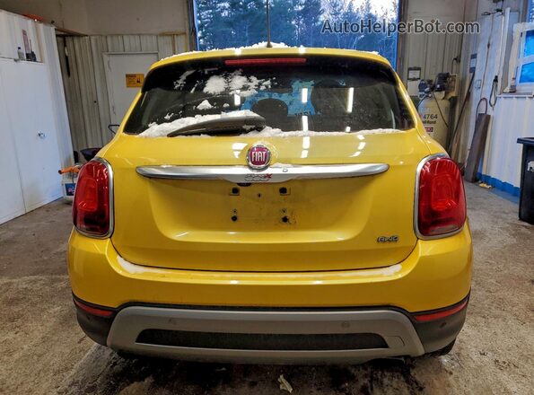 ZFBCFYET6GP341694 2016 FIAT 500X Yellow Widok z tyłu