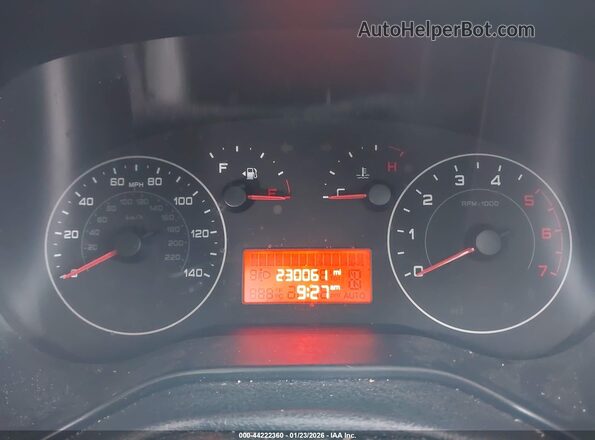 ZFBERFAB6J6J77801 2018 RAM PROMASTER CITY White Widok tylnych siedzeń