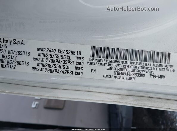 ZFBERFAT4G6B39181 2016 RAM PROMASTER CITY White Widok komory silnika