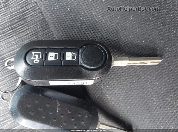 ZFBERFBT1G6C83981 2016 RAM PROMASTER CITY Серебряный Вид панели приборов