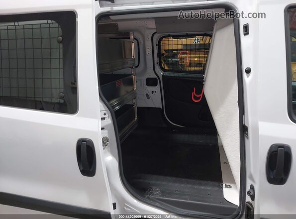 ZFBHRFAB5N6W34164 2022 RAM PROMASTER CITY Белый Вид наклейки с VIN-кодом