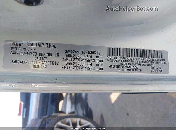 ZFBHRFAB7K6M82058 2019 RAM PROMASTER CITY Белый Вид подкапотного пространства
