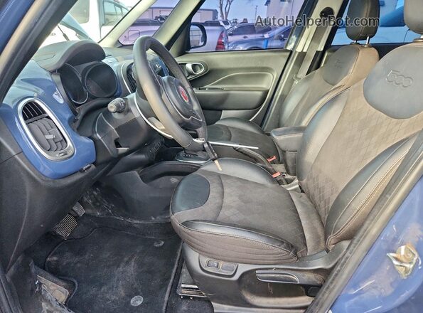 ZFBNFAAH5KZ041899 2019 FIAT 500L Синий Вид салона спереди