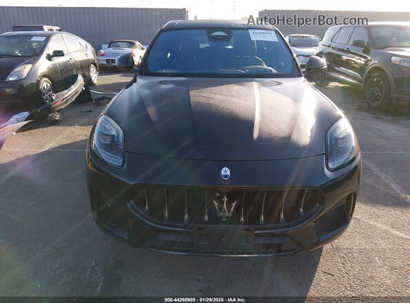ZN682AVA6P7422827 2023 MASERATI GRECALE Black უკანა სალონის ხედი