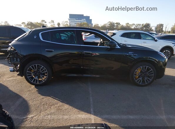 ZN682AVA6P7422827 2023 MASERATI GRECALE Black სალონის 360-გრადუსიანი ხედი