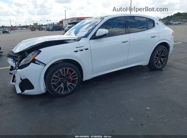 ZN682AVM5P7429147 2023 MASERATI GRECALE White Front left