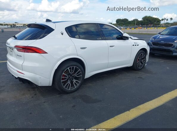 ZN682AVM5P7429147 2023 MASERATI GRECALE White Rear right