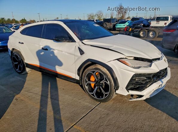 ZPBUA1ZL9KLA04432 2019 LAMBORGHINI URUS White Przód prawy