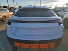 2019 Lamborghini Urus White vin: ZPBUA1ZL9KLA04432