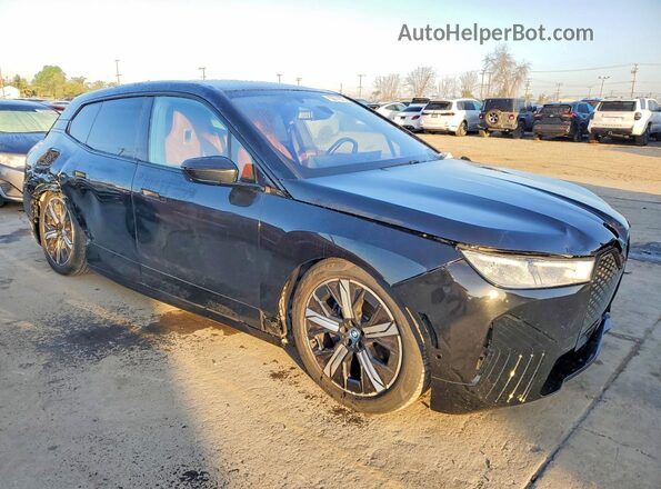 WB523CF07NCJ69751 2022 BMW IX Черный Вид спереди