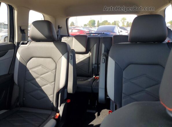 1V2CR2CA6SC564397 2025 VOLKSWAGEN ATLAS Черный Вид задней части салона