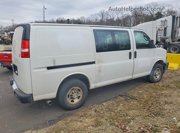 1GCWGAFP7M1240582 2021 CHEVROLET EXPRESS White Передня права чверть