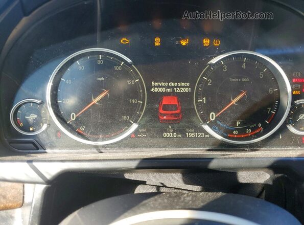 5UXKU0C50G0F92144 2016 BMW X6 Белый Вид задних сидений