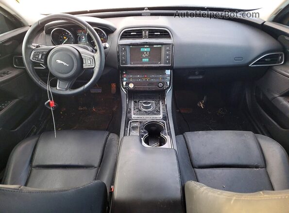 SAJAD4BG5HA947181 2017 JAGUAR XF Красный Вид щитка приборов
