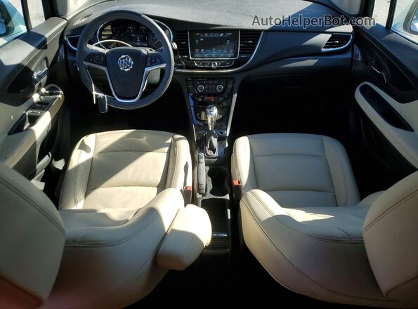 KL4CJCSB2JB558006 2018 BUICK ENCORE Белый Вид щитка приборов