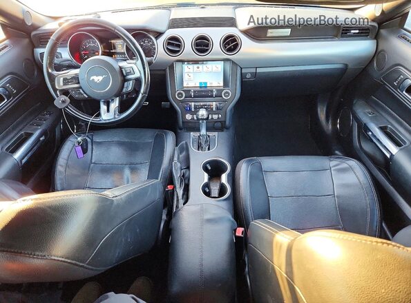 1FATP8UH6K5170365 2019 FORD MUSTANG Серебряный Вид щитка приборов