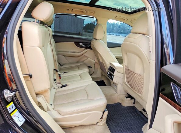 WA1VAAF71KD005937 2019 AUDI Q7 Черный Вид задней части салона
