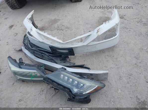 19UDE2F79GA000877 2016 ACURA ILX Белый Вид щитка приборов