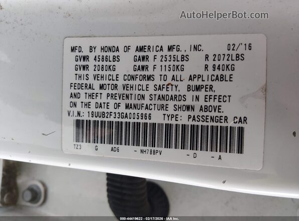 19UUB2F33GA005966 2016 ACURA TLX White Вид підкапотного простору