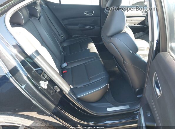 19UUB2F55JA001815 2018 ACURA TLX Черный Вид наклейки с VIN-кодом