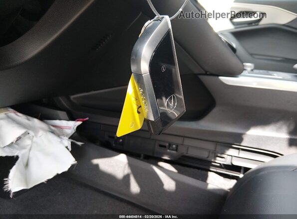 19UUB5F48SA002452 2025 ACURA TLX Серебряный Вид панели приборов
