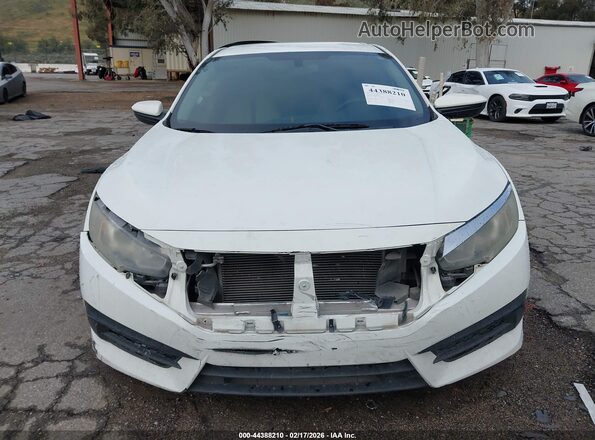 19XFC2F57HE016554 2017 HONDA CIVIC Белый Вид щитка приборов