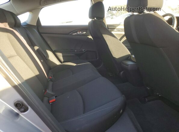 19XFC2F67KE048372 2019 HONDA CIVIC Silver Rear seats view