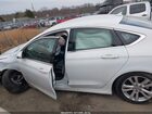 2017 Chrysler 200 Limited Platinum Белый vin: 1C3CCCAB3HN500601