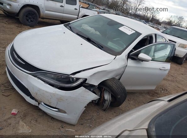 1C3CCCAB3HN500601 2017 CHRYSLER 200 Белый Передняя левая четверть