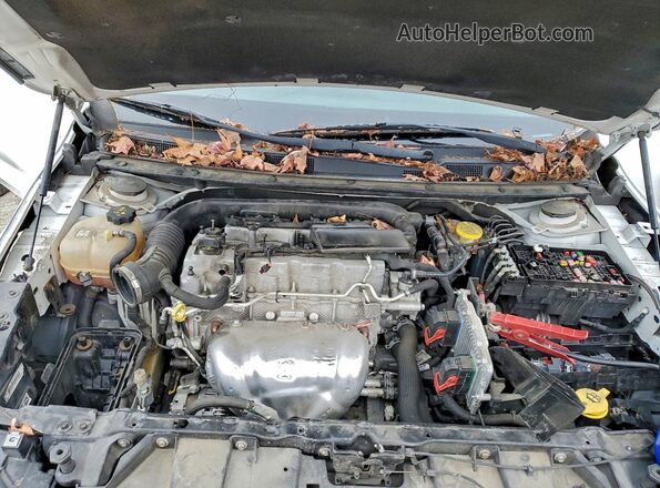 1C3CCCAB4GN175469 2016 CHRYSLER 200 Белый Вид задней части салона