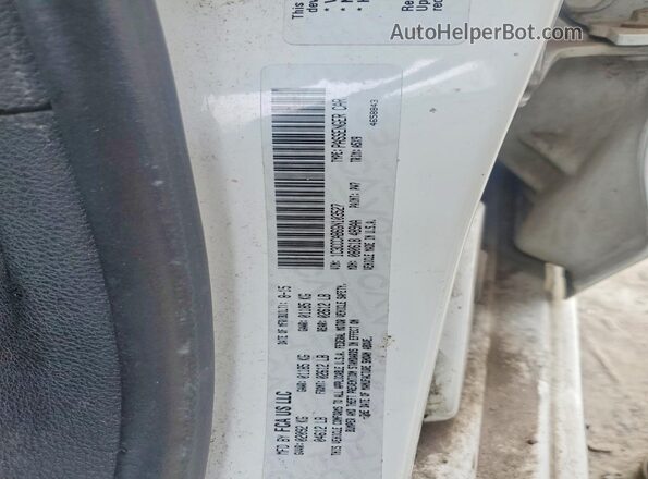 1C3CCCAB6GN103527 2016 CHRYSLER 200 White ძრავის განყოფილების ხედი