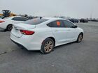 2016 Chrysler 200 Limited Белый vin: 1C3CCCAG2GN148511