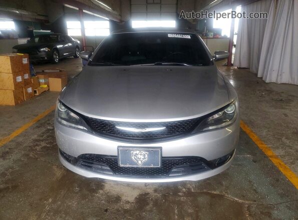 1C3CCCBB7GN175383 2016 CHRYSLER 200 Серебряный Вид спереди