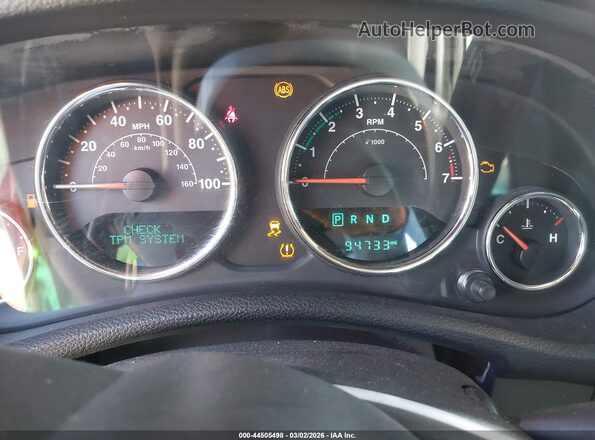 1C4BJWEG4JL935682 2018 JEEP WRANGLER Красный Вид задних сидений