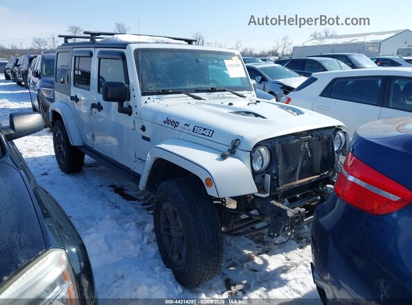1C4BJWEG8GL336924 2016 JEEP WRANGLER UNLIMITED Белый Передняя правая четверть