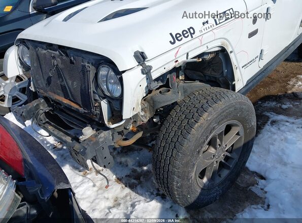 1C4BJWEG8GL336924 2016 JEEP WRANGLER UNLIMITED Белый Вид спереди