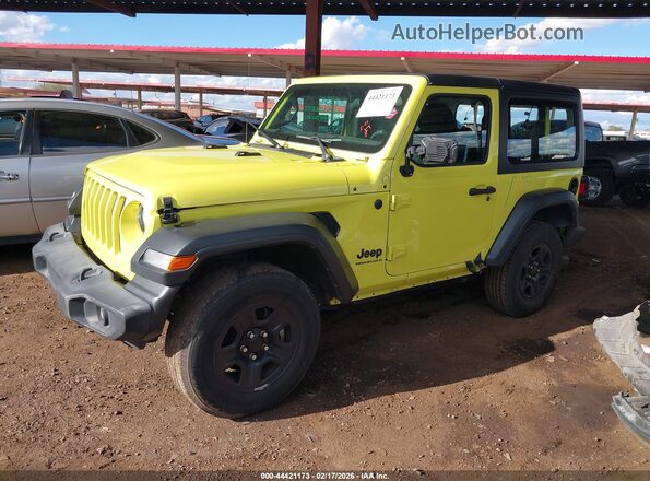 1C4GJXANXPW634017 2023 JEEP WRANGLER Желтый Передняя левая четверть