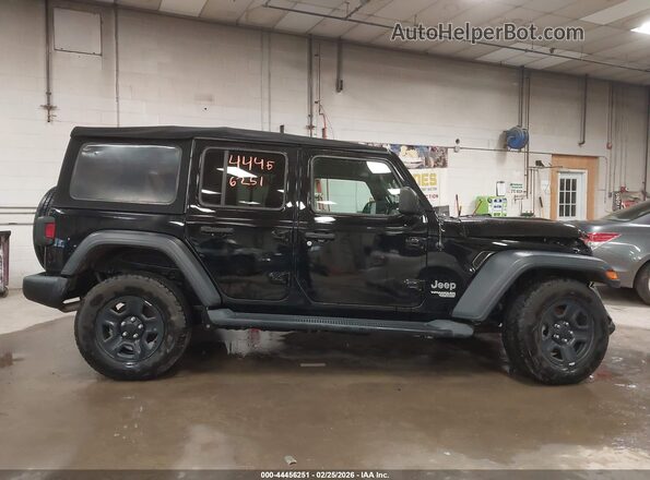 1C4HJXDN2JW183530 2018 JEEP WRANGLER UNLIMITED Черный Вид задней части салона
