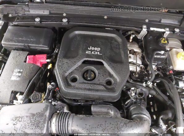 1C4HJXDN2JW183530 2018 JEEP WRANGLER UNLIMITED Черный Вид сзади