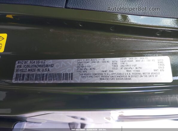 1C4HJXDN3MW596142 2021 JEEP WRANGLER UNLIMITED Green ძრავის განყოფილების ხედი