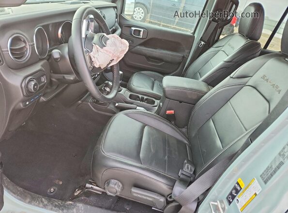 1C4JJXP62PW576877 2023 JEEP WRANGLER Бирюзовый Вид салона спереди